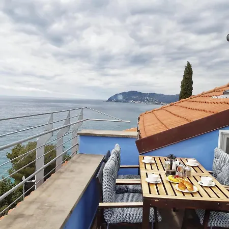 Holiday home Ca Dell'acciuga *