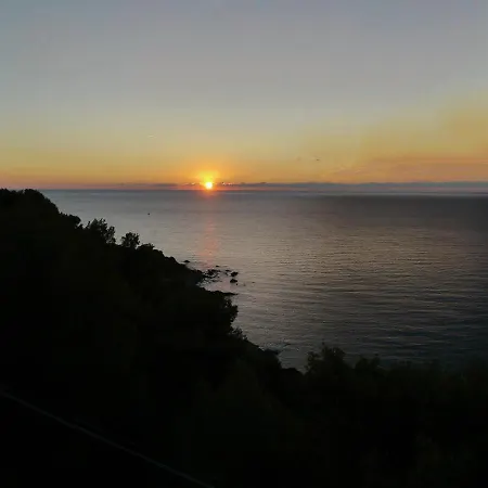 Ca Dell'acciuga Holiday home Cervo